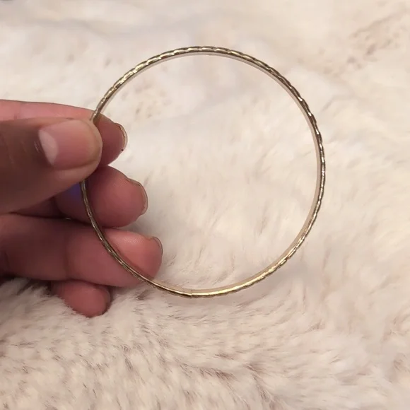 Two Silver Toned Textured Pattern Bangles - Picture 10 of 10